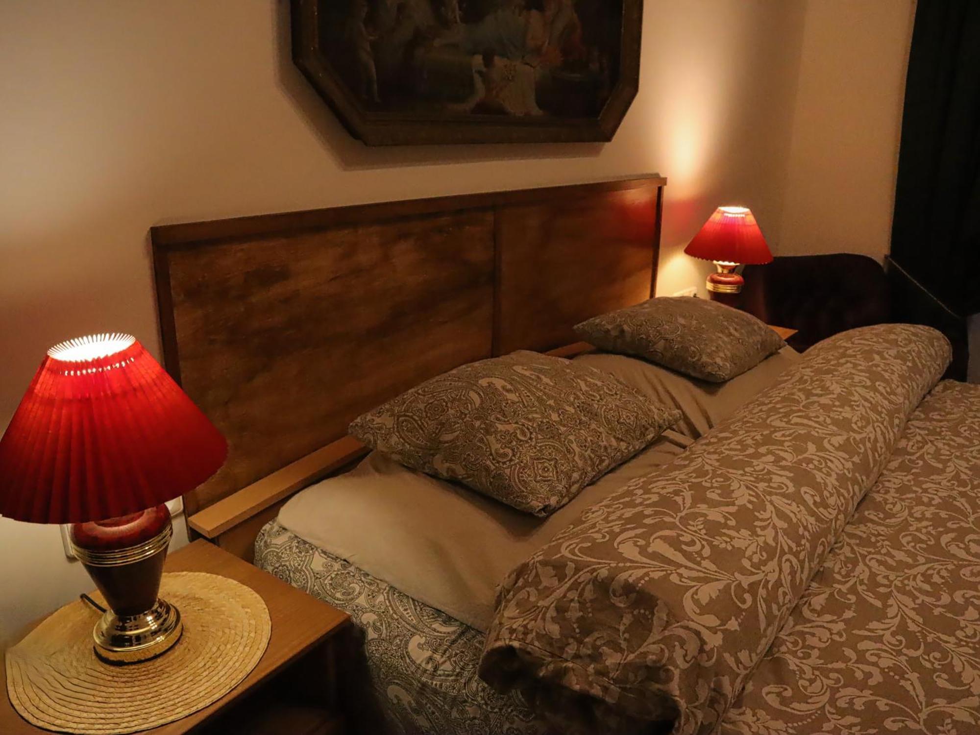 Room & Parking Assistance Prag Eksteriør billede